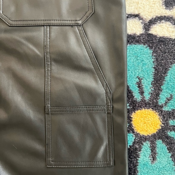 Topshop Faux Leather Straight Leg Pant Black Size 8 - Picture 12 of 14